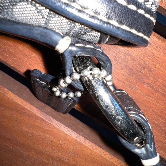 Coach Vintage Soho Signature C Black Monogram Y2K Shoulder Handbag Purse F12308 - Picture 4 of 14